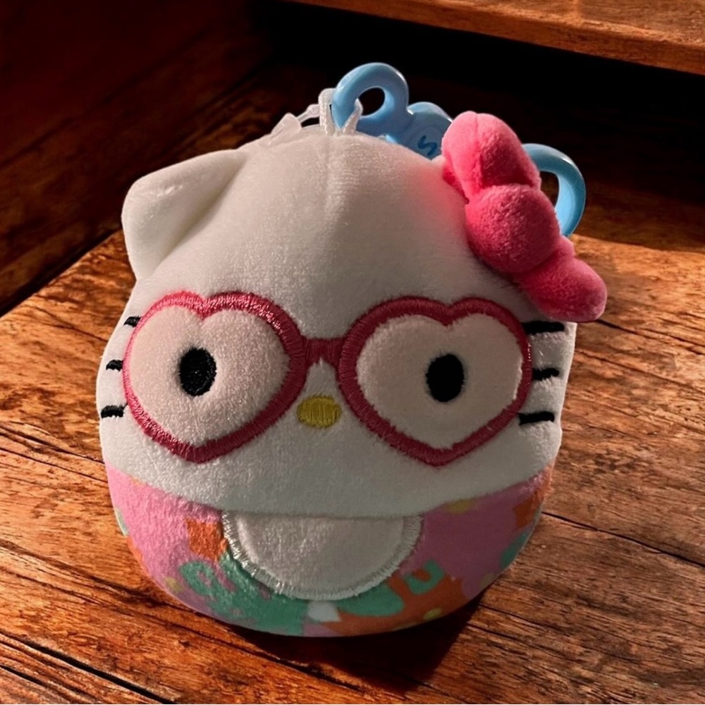 Hello Kitty Squishmallow with bag clip